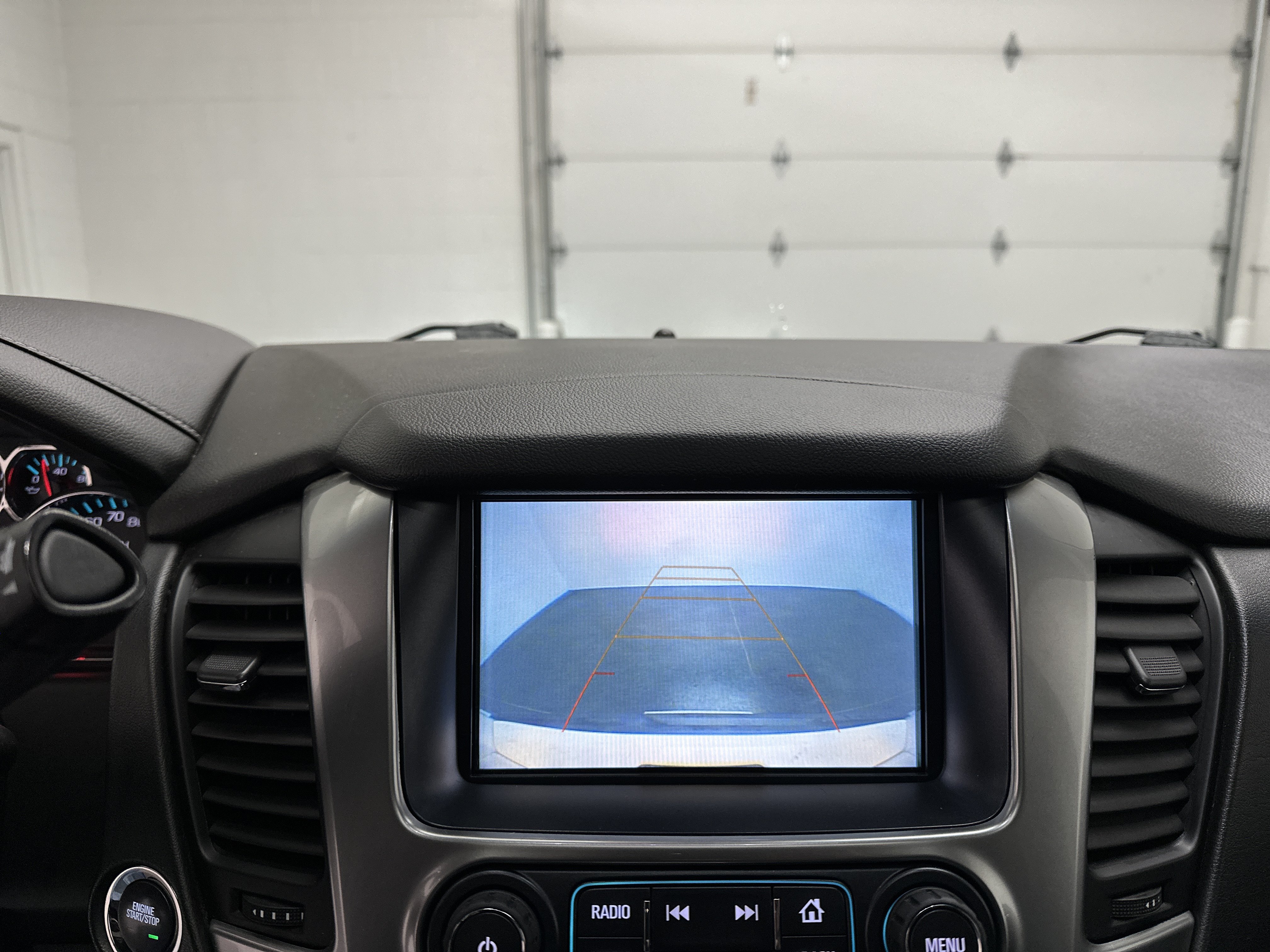 Used 2018 Chevrolet Tahoe LT w/ LT Signature Package AWD/4WD image 39