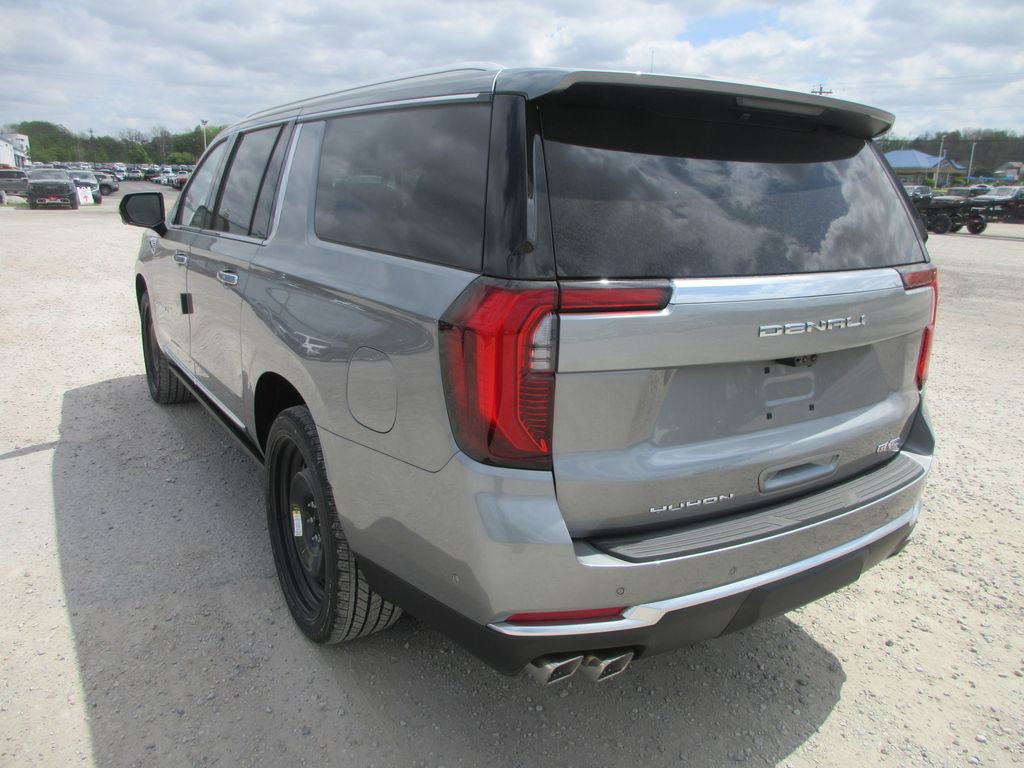 New 2026 GMC Yukon XL Denali image 6