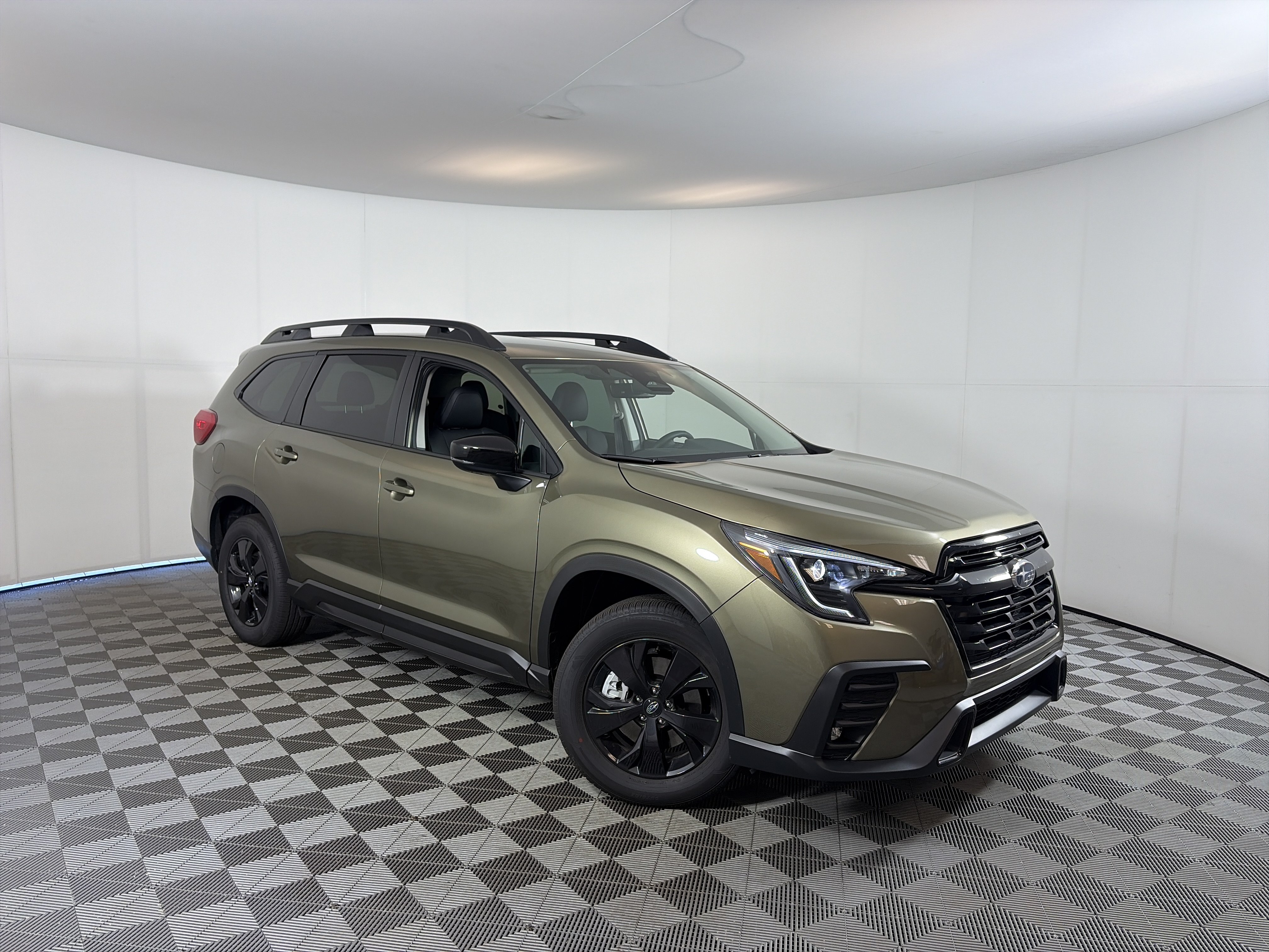 Used 2026 Subaru Ascent Premium AWD/4WD image 1