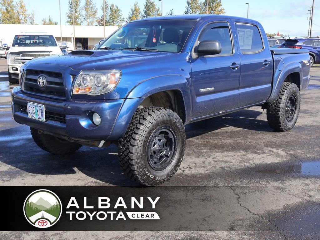 Used 2005 Toyota Tacoma 4x4 Double Cab image 1