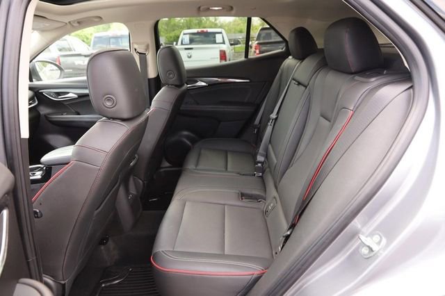 Used 2022 Buick Envision Essence w/ Technology Package I FWD image 11