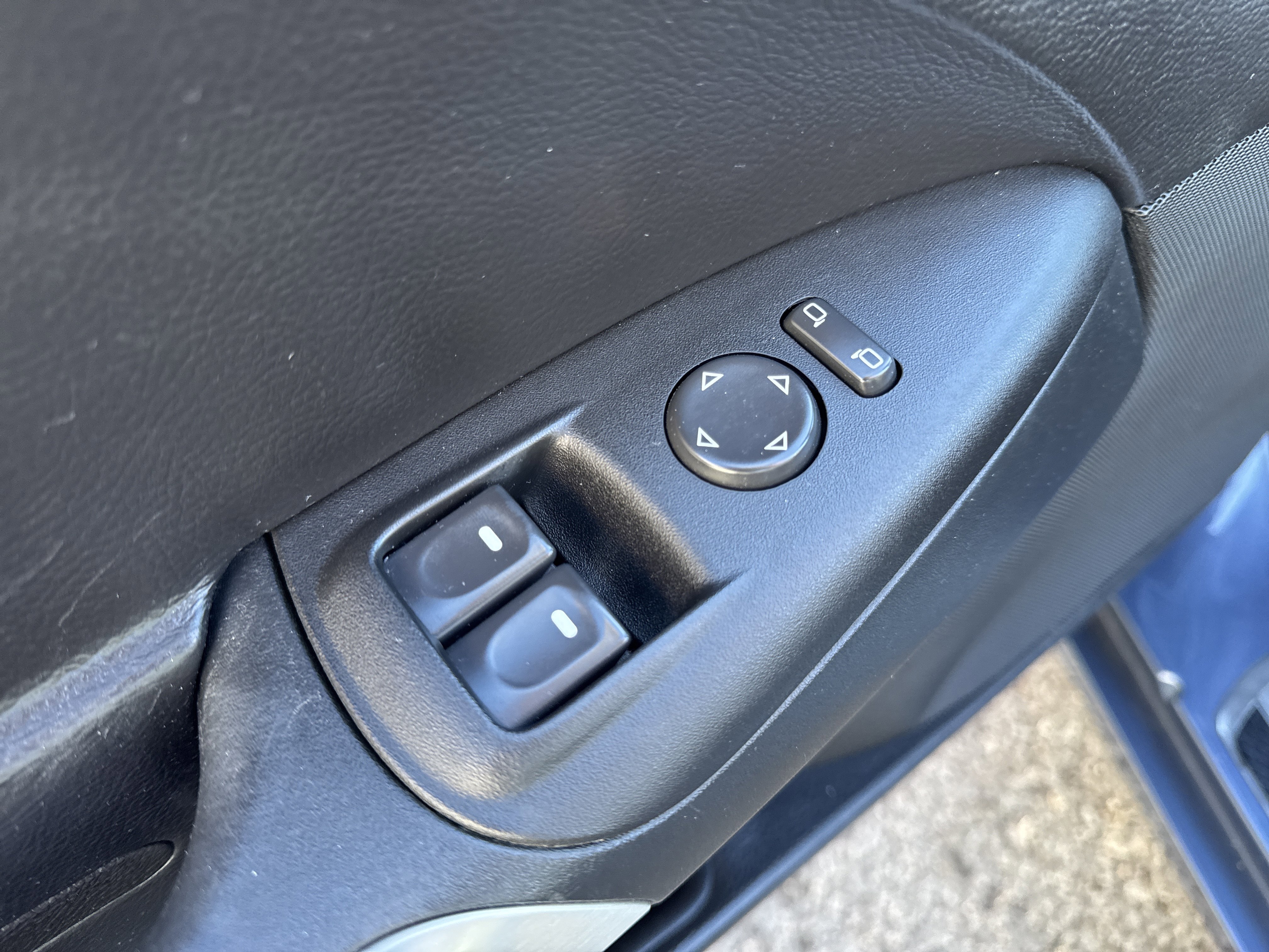 Used 2011 Chevrolet Corvette Convertible w/ Preferred Equipment Group image 14