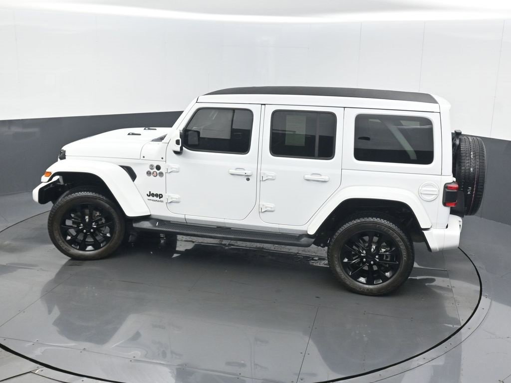 Used 2021 Jeep Wrangler Unlimited Sahara image 40