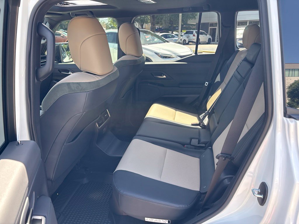 Certified 2026 Lexus GX 550 AWD/4WD image 20
