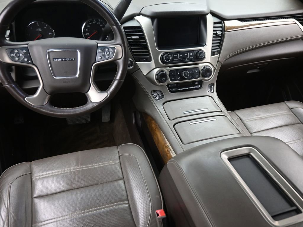 Used 2015 GMC Yukon Denali image 13