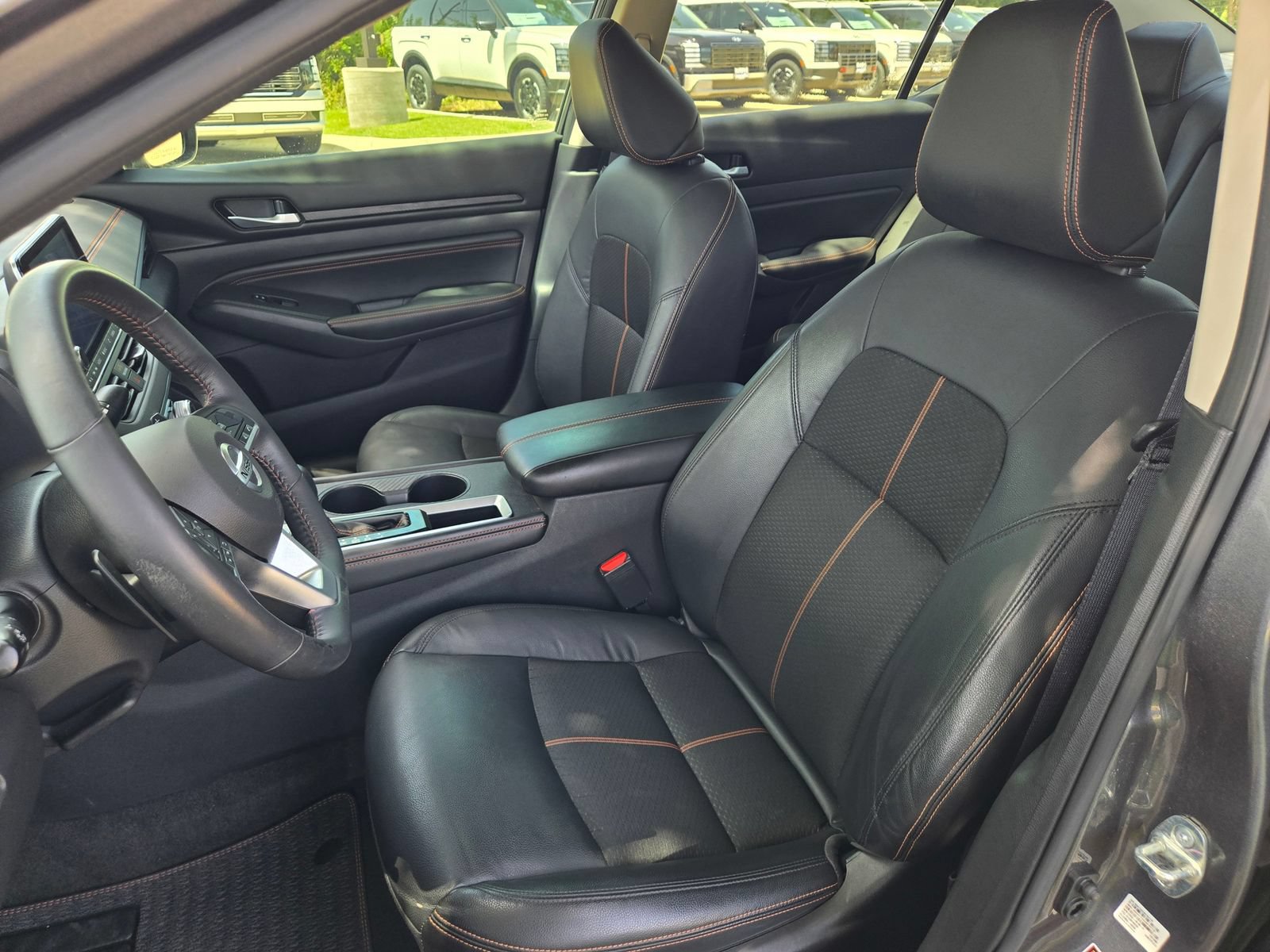 Used 2022 Nissan Altima 2.0 SR FWD image 22