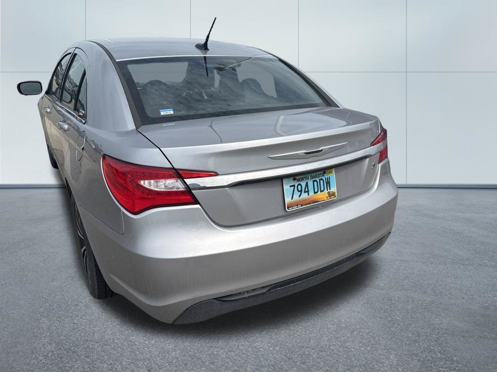 Used 2014 Chrysler 200 Touring w/ 200 S Group FWD image 6
