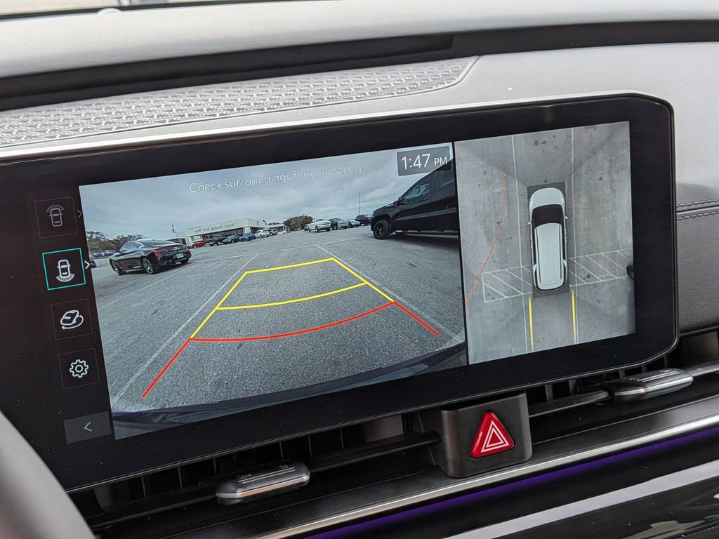 Used 2025 Kia Carnival SX Prestige image 25