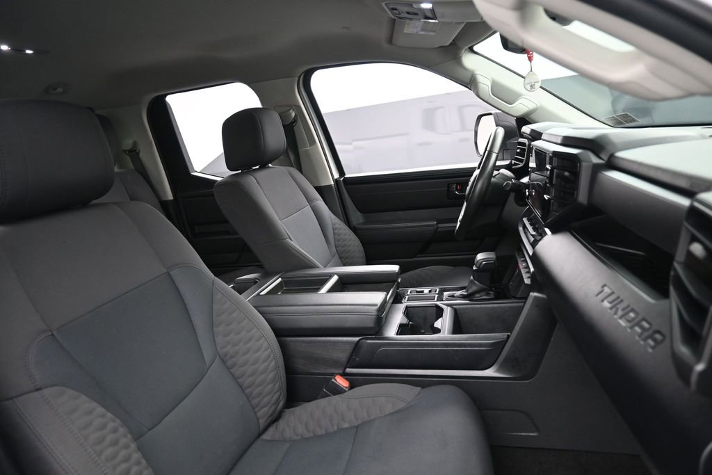 Used 2024 Toyota Tundra SR w/ SR Tow Package AWD/4WD image 30