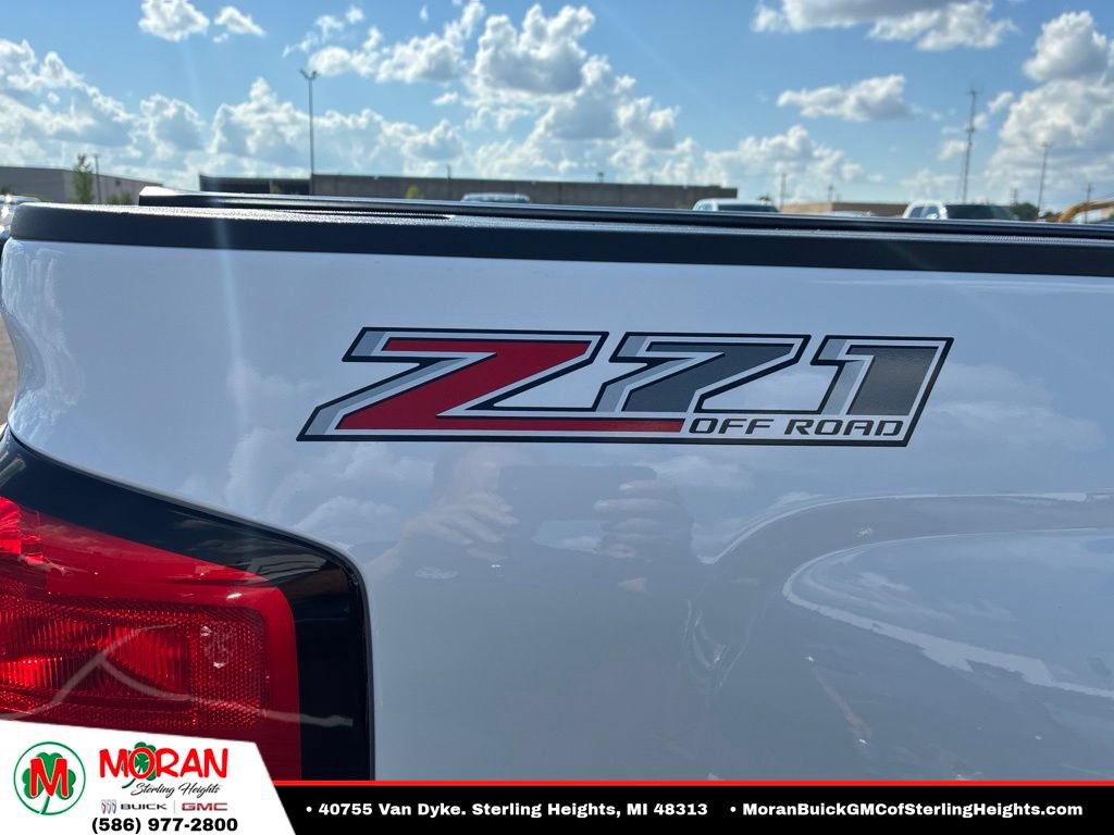Used 2016 Chevrolet Silverado 2500 LT w/ All Star Edition AWD/4WD image 5