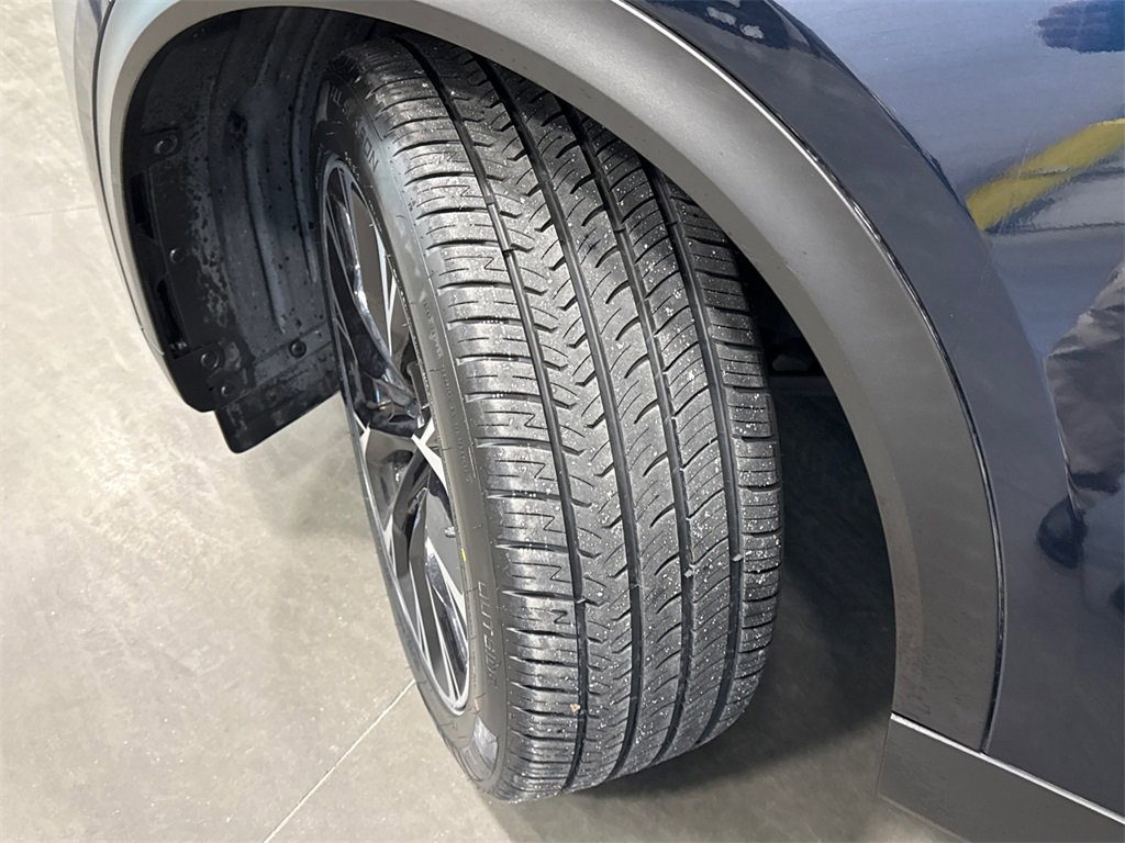 Certified 2024 MAZDA CX-90 Plug-In Hybrid w/ Premium Pkg image 19