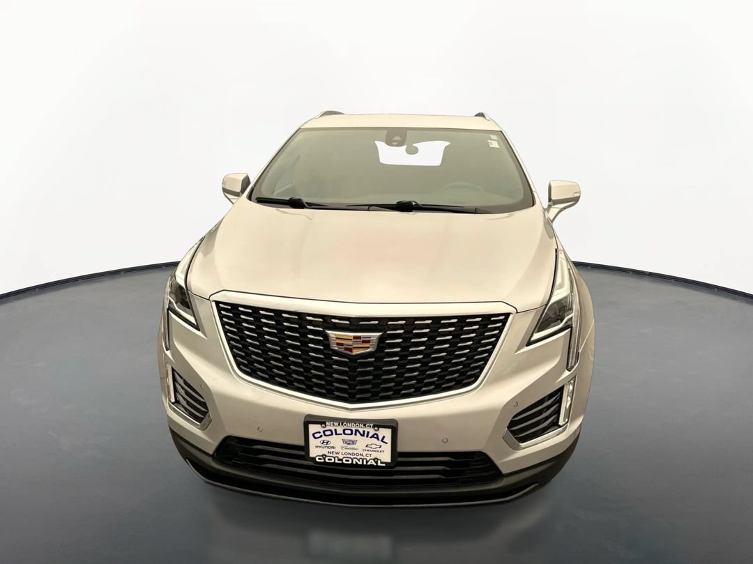 Used 2020 Cadillac XT5 Luxury FWD image 2