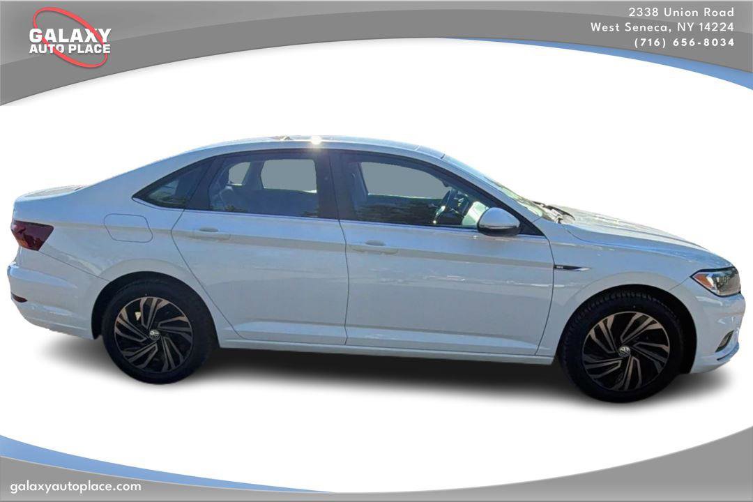 Used 2019 Volkswagen Jetta SEL Premium FWD image 4