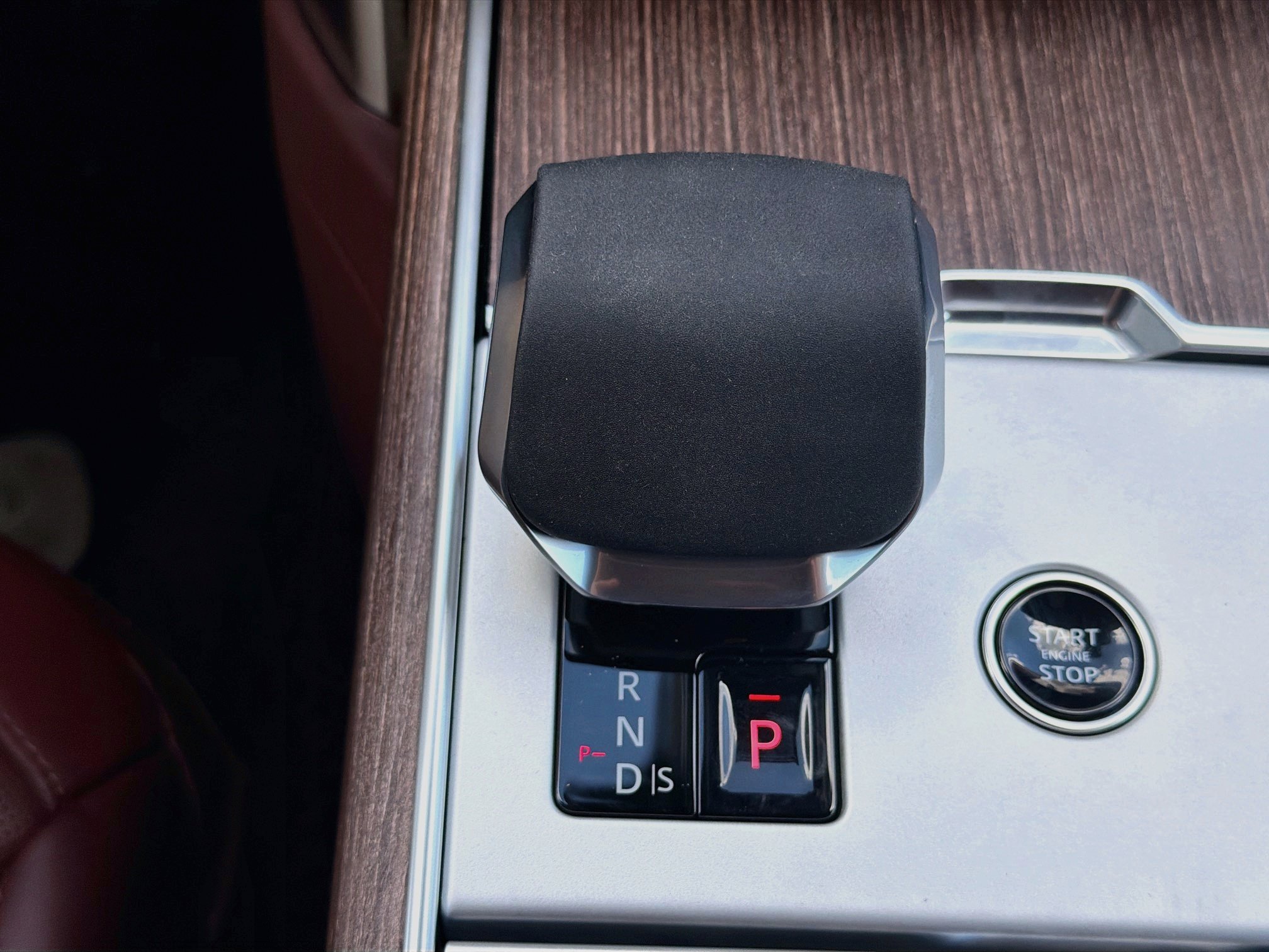 New 2026 Land Rover Range Rover SE AWD/4WD image 30