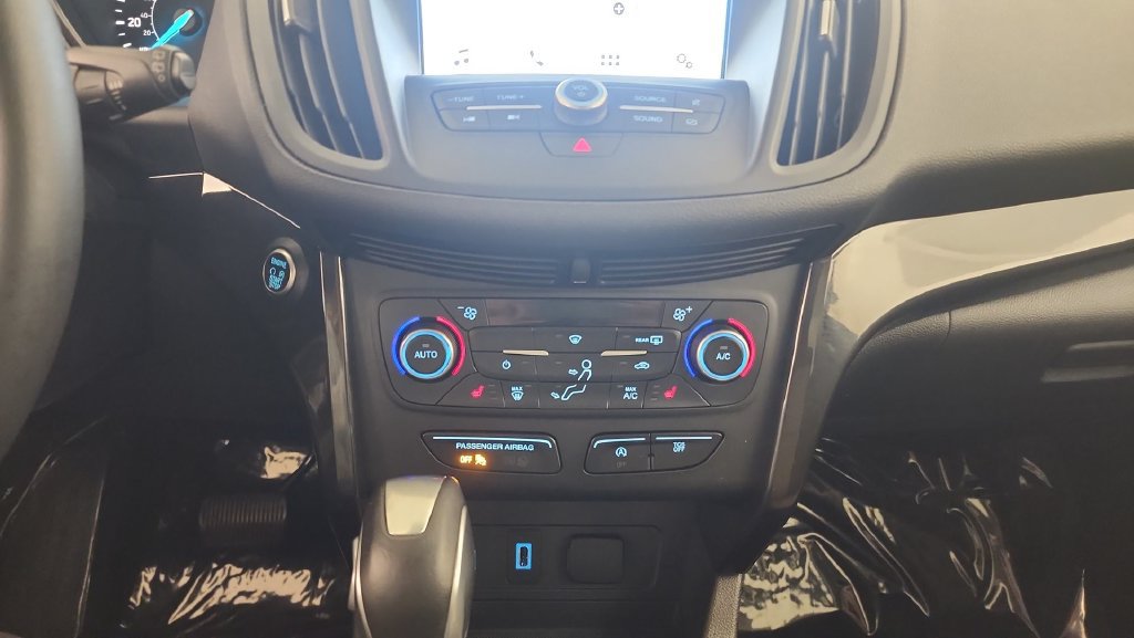 Used 2019 Ford Escape SEL FWD image 15