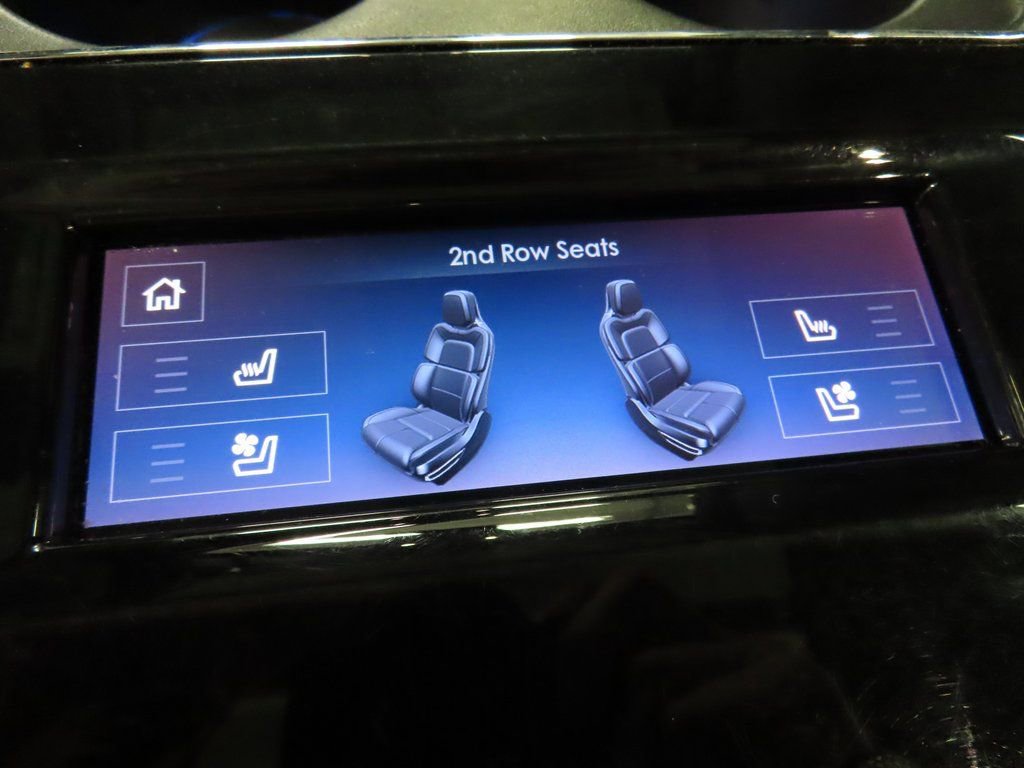 Used 2024 Lincoln Navigator Reserve w/ Equipment Group 201A image 12