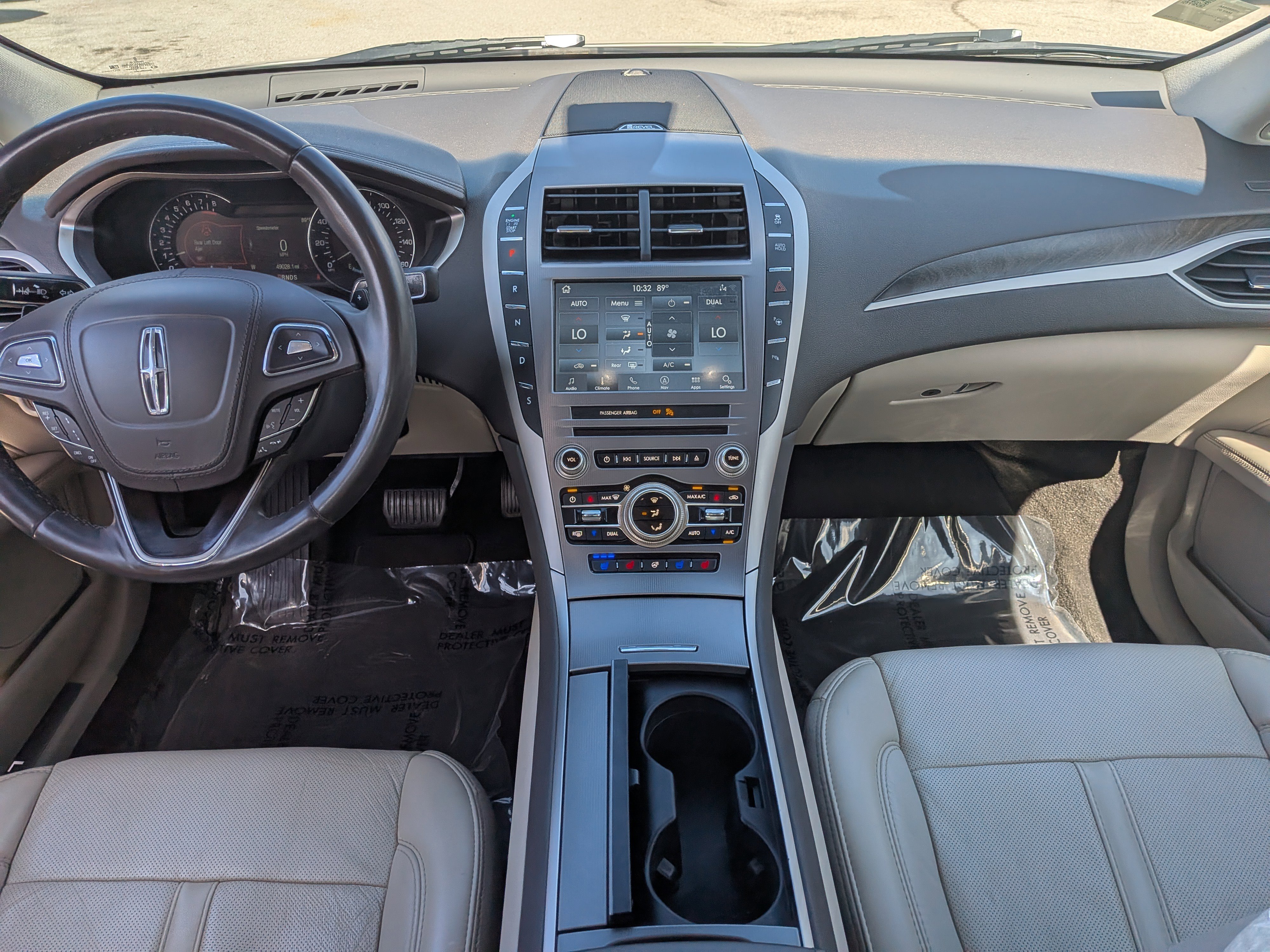 Used 2019 Lincoln MKZ Reserve FWD image 15