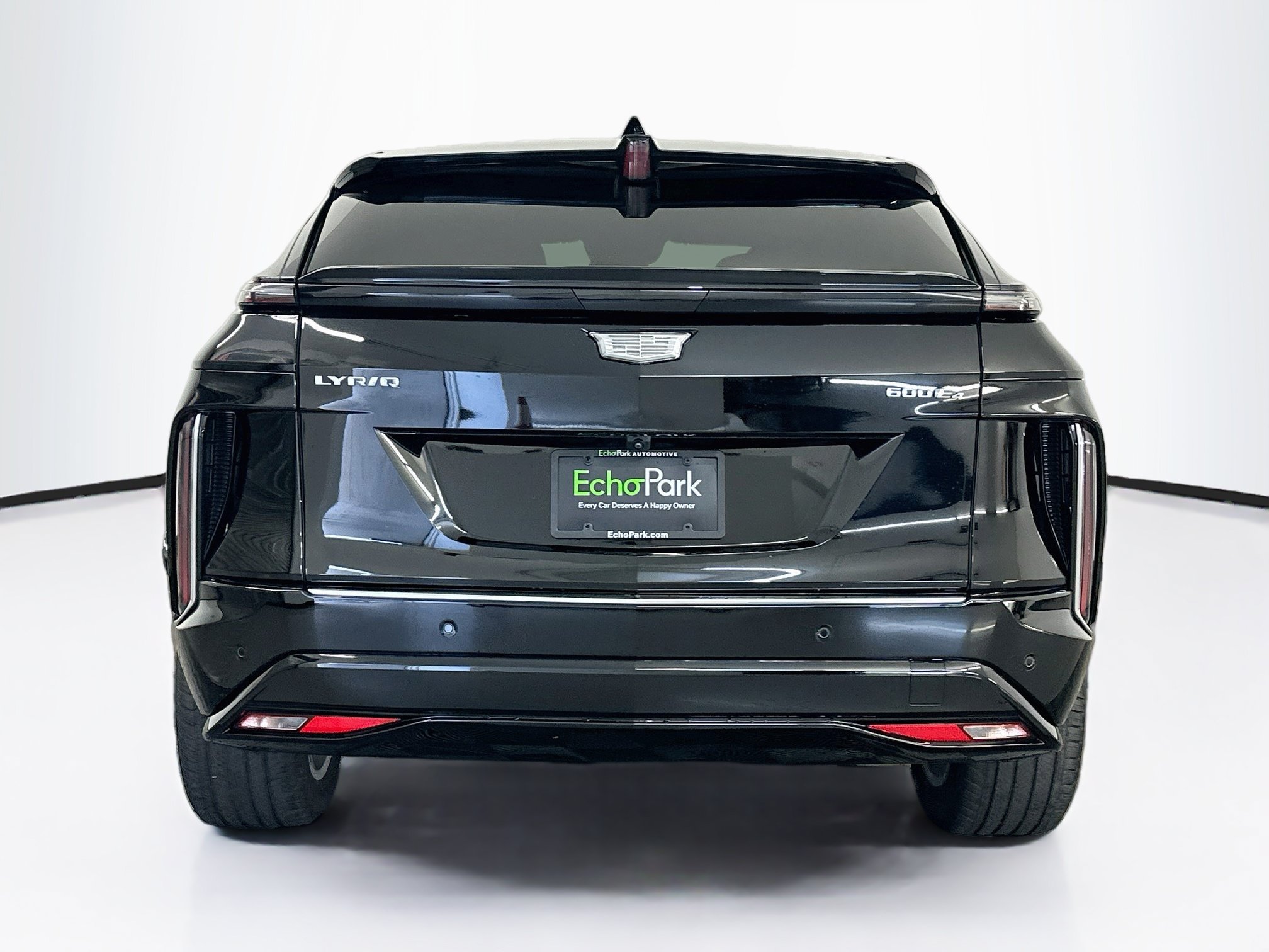 Used 2024 Cadillac Lyriq Tech AWD/4WD image 7
