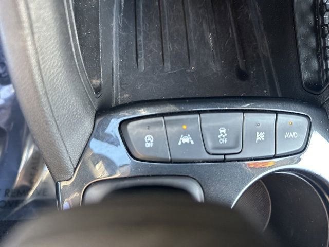 Used 2025 Chevrolet TrailBlazer LT AWD/4WD image 32