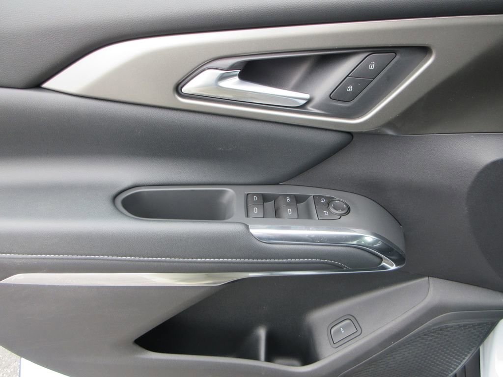 New 2026 Chevrolet Traverse LT w/ Sun and Wheel Package image 21