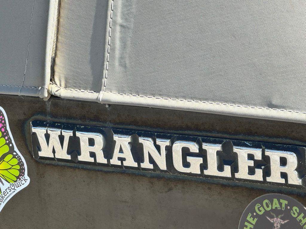 Used 1990 Jeep Wrangler S AWD/4WD image 13