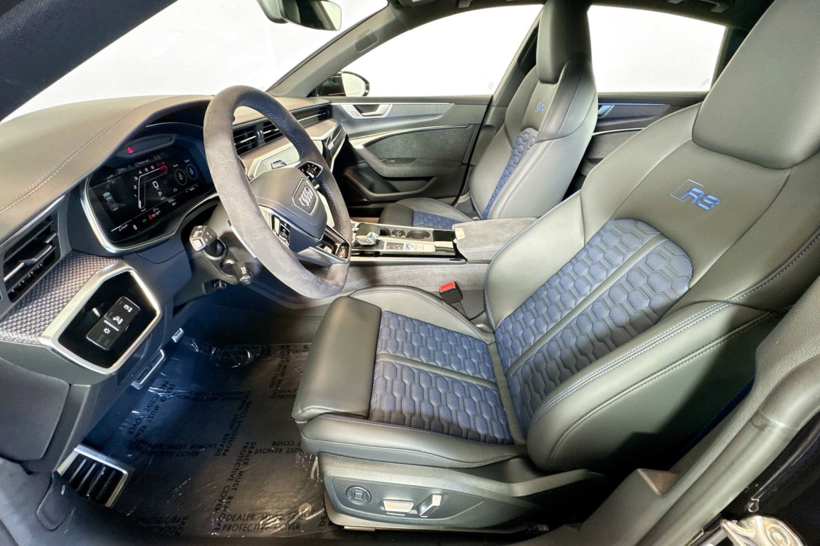 New 2025 Audi RS 7 Performance image 18
