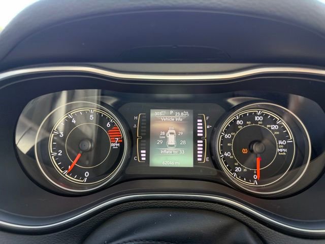 Used 2021 Jeep Cherokee Latitude Plus AWD/4WD image 17