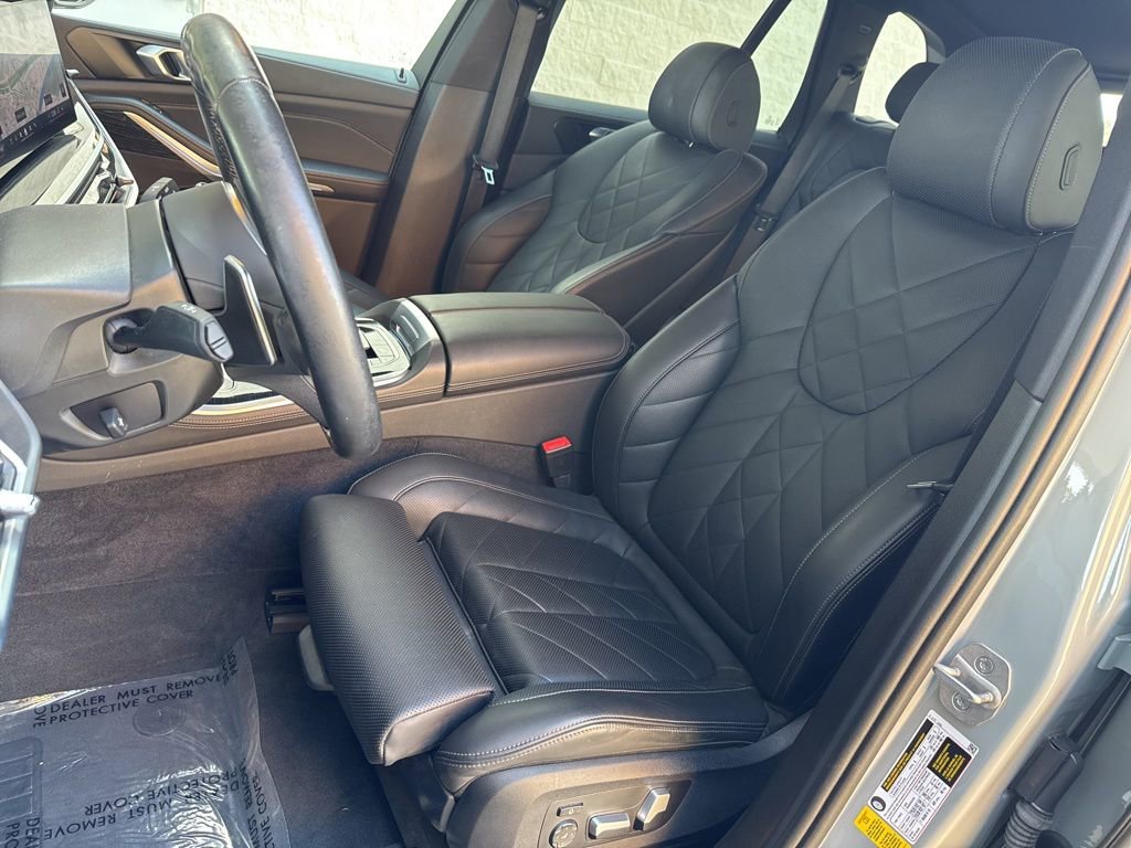 Used 2024 BMW X5 sDrive40i w/ M Sport Package RWD image 15