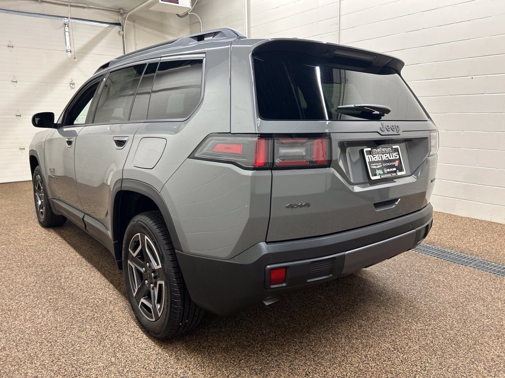 New 2026 Jeep Cherokee Laredo AWD/4WD image 4