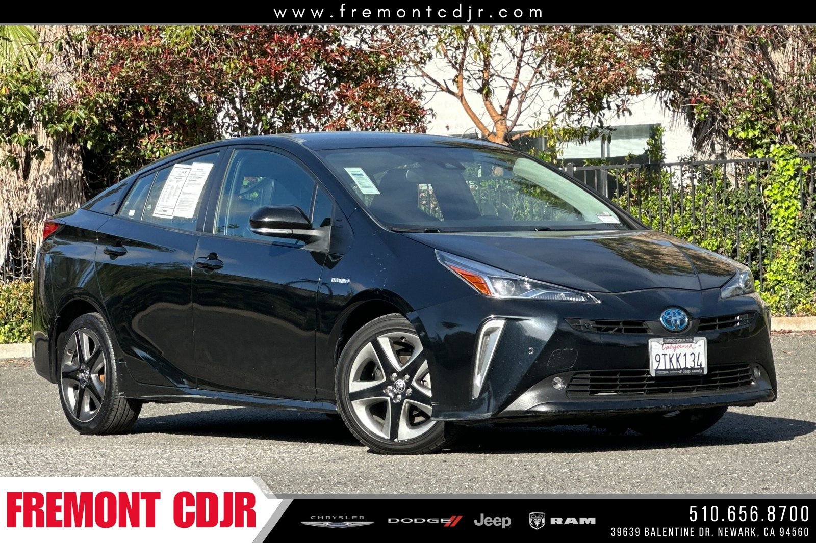Used 2022 Toyota Prius XLE image 1