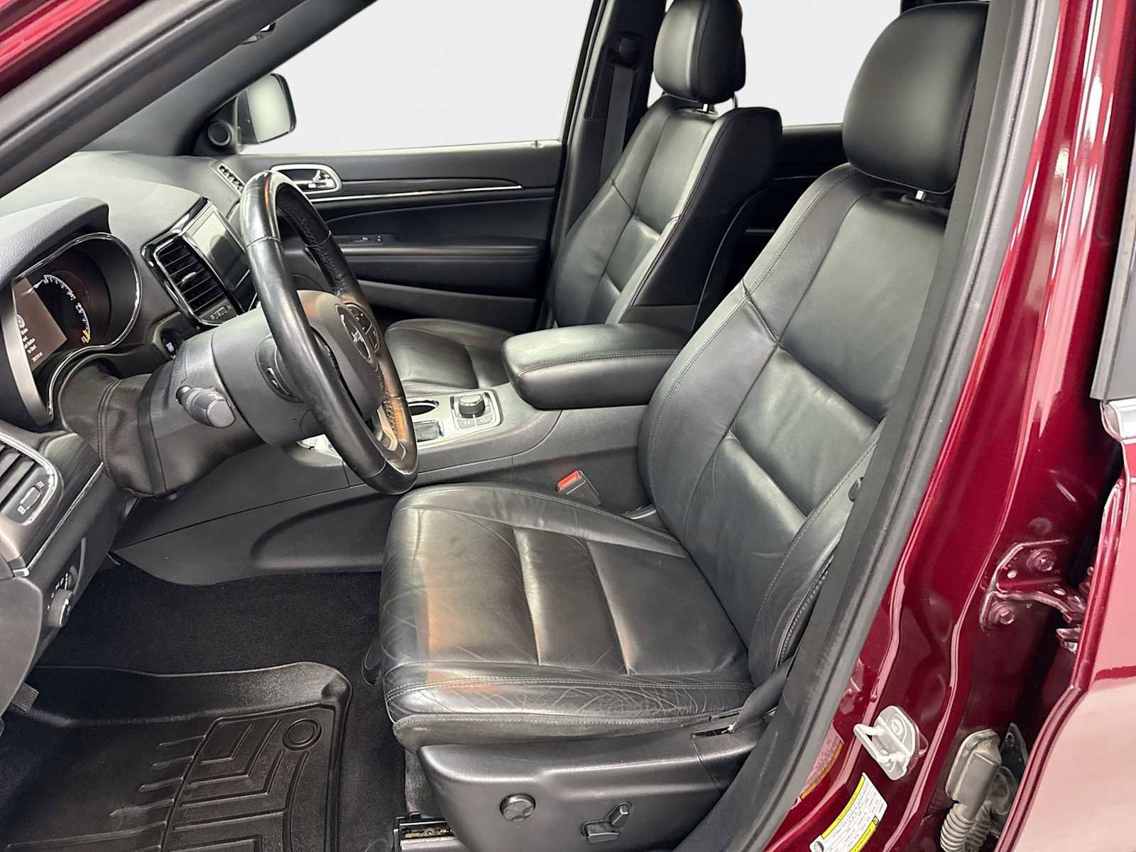 Used 2019 Jeep Grand Cherokee Limited AWD/4WD image 19