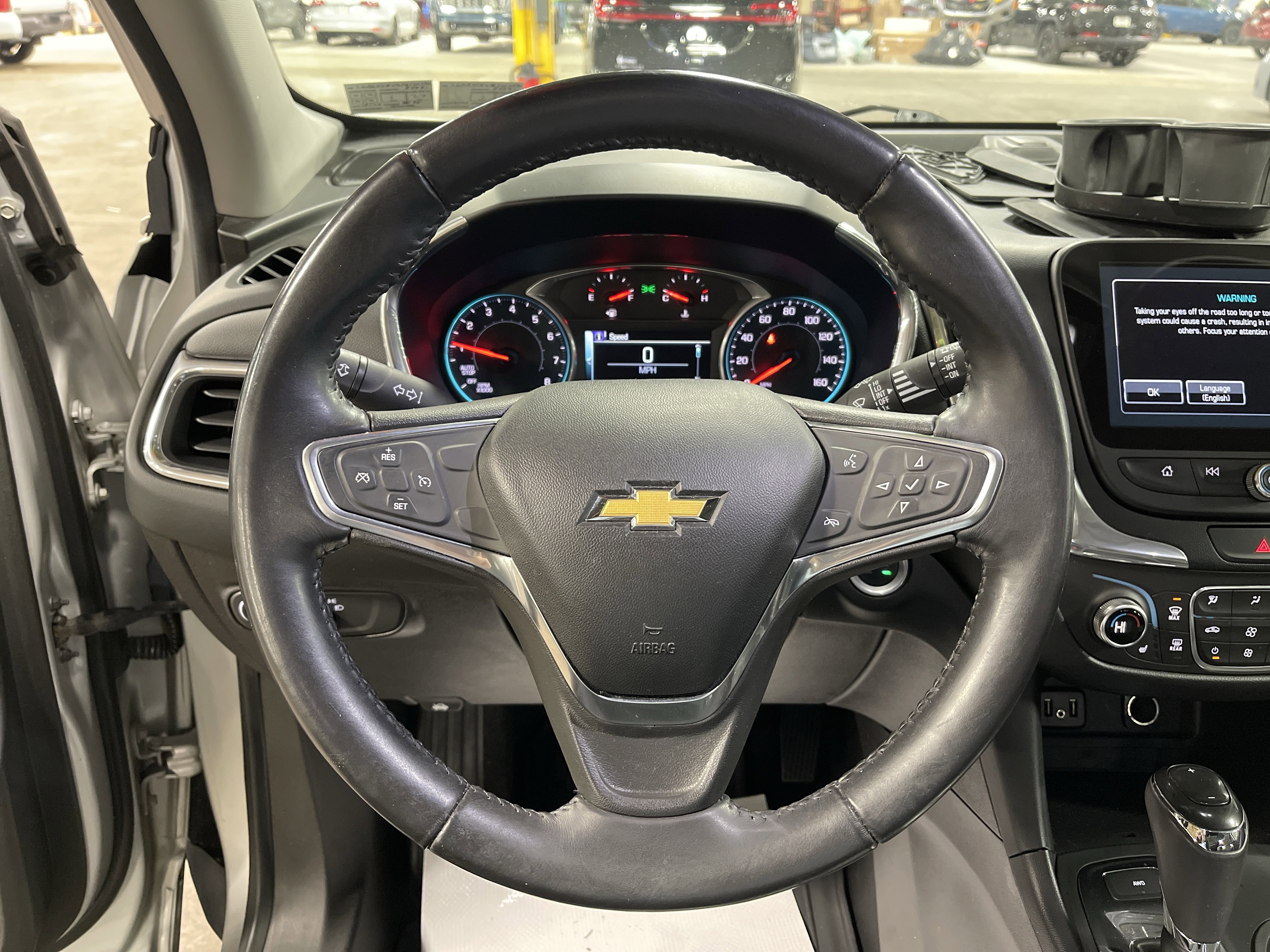 Used 2018 Chevrolet Equinox LT w/ Sun & Infotainment Package image 18