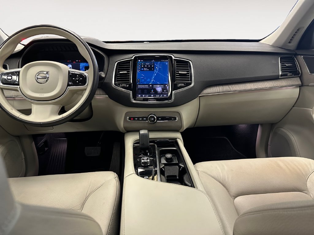 Used 2023 Volvo XC90 B6 Plus w/ Protection Package Premier AWD/4WD image 12