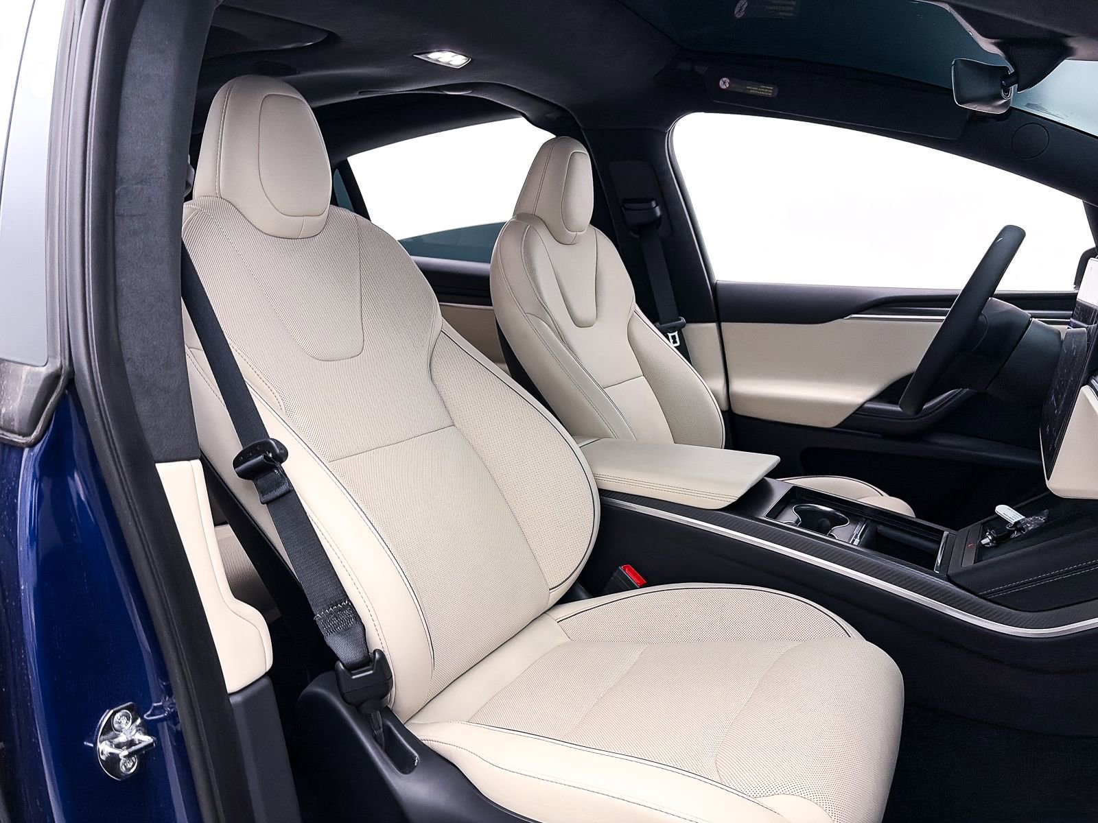 Used 2023 Tesla Model X Plaid image 31