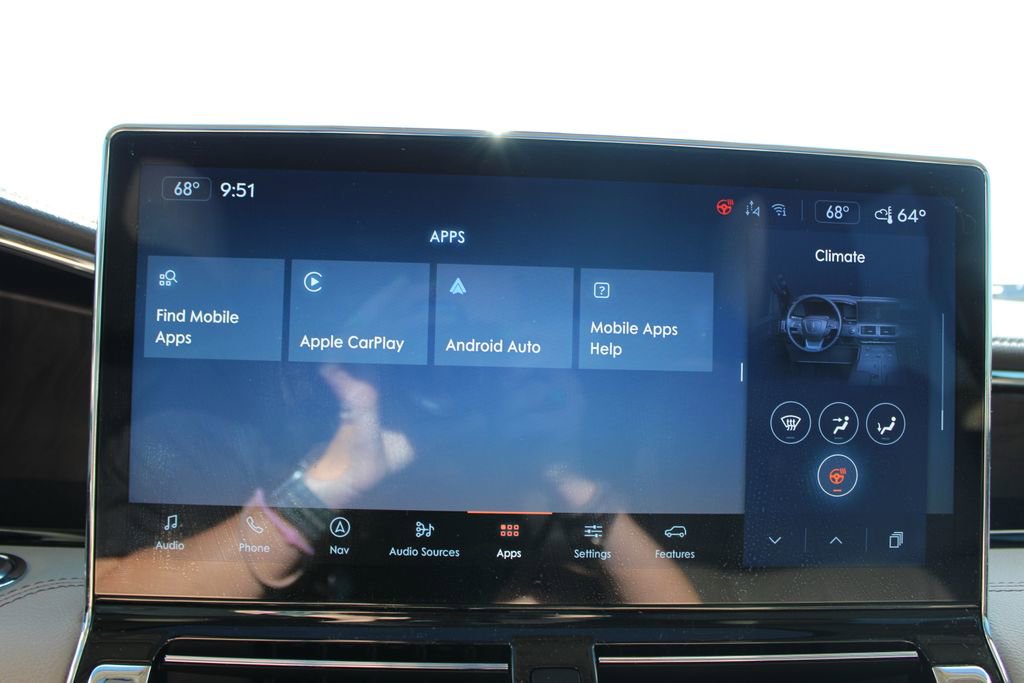 Used 2023 Lincoln Navigator Reserve image 37