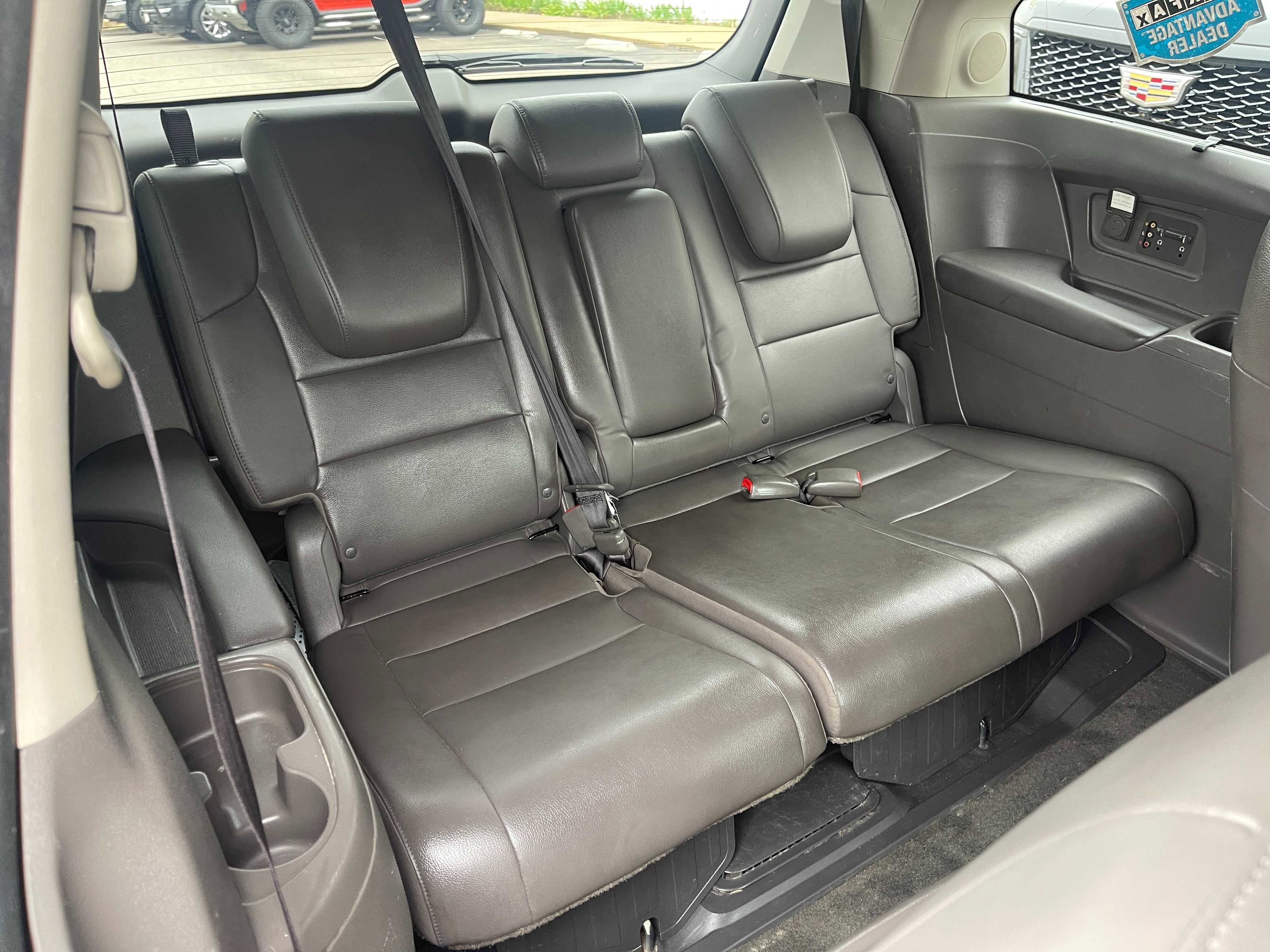 Used 2014 Honda Odyssey Touring Elite image 13