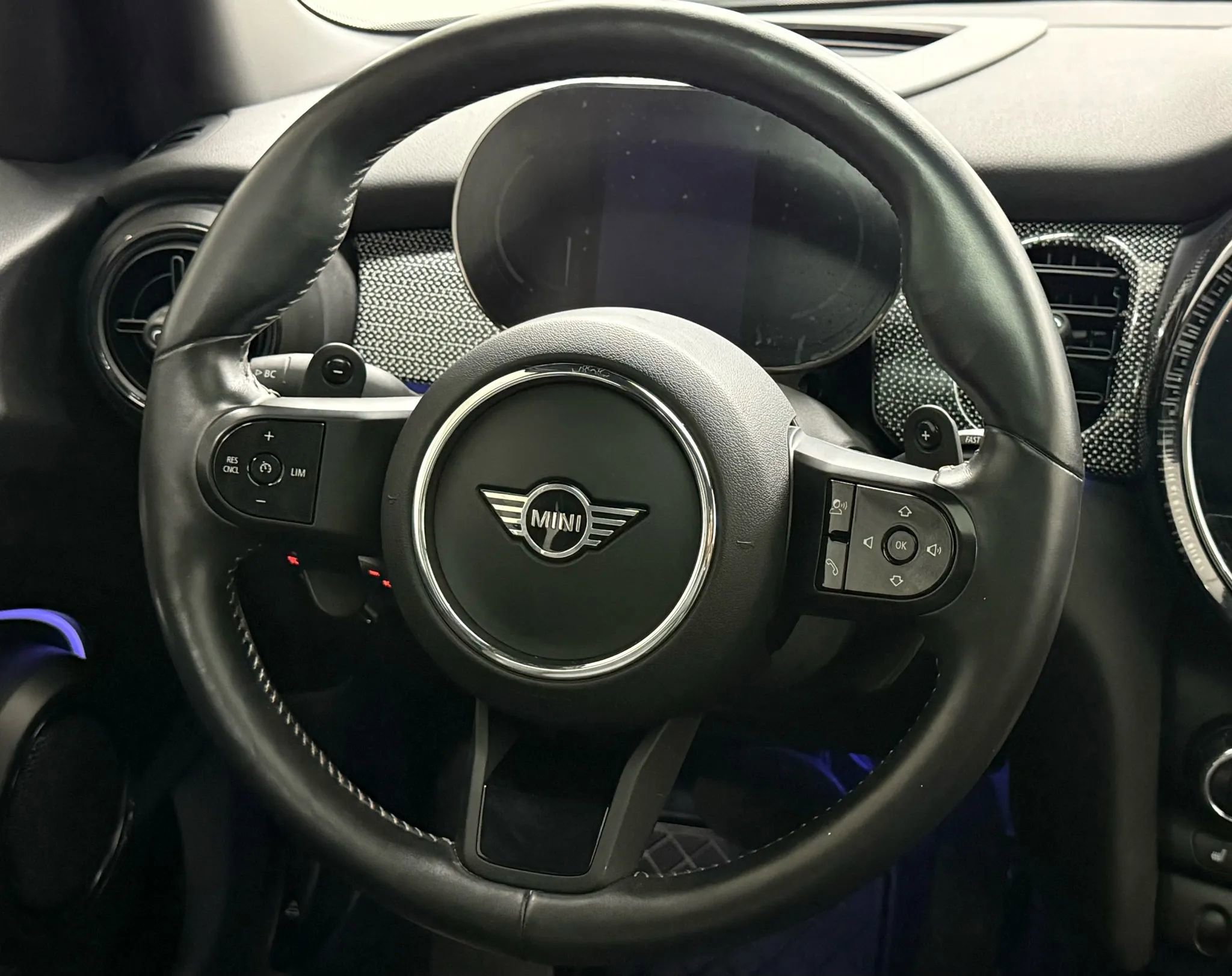 Used 2022 MINI Cooper S image 32