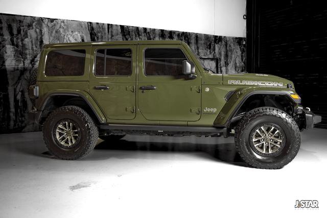 Used 2024 Jeep Wrangler Unlimited Rubicon 392 AWD/4WD image 4
