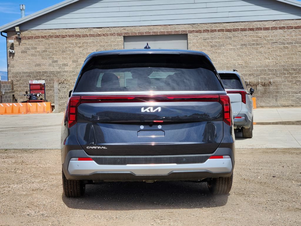 New 2026 Kia Carnival FWD image 12