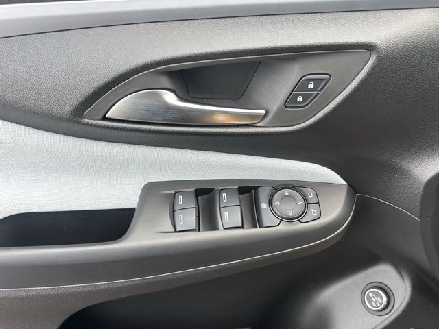 Used 2024 Buick Envista Preferred w/ Convenience I Package image 11