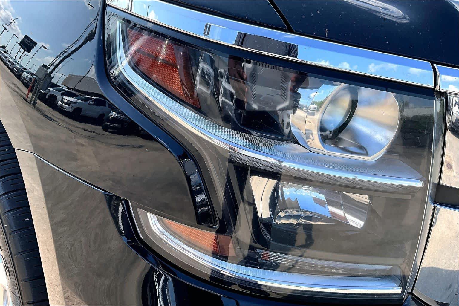Used 2018 Chevrolet Tahoe Premier RWD image 28