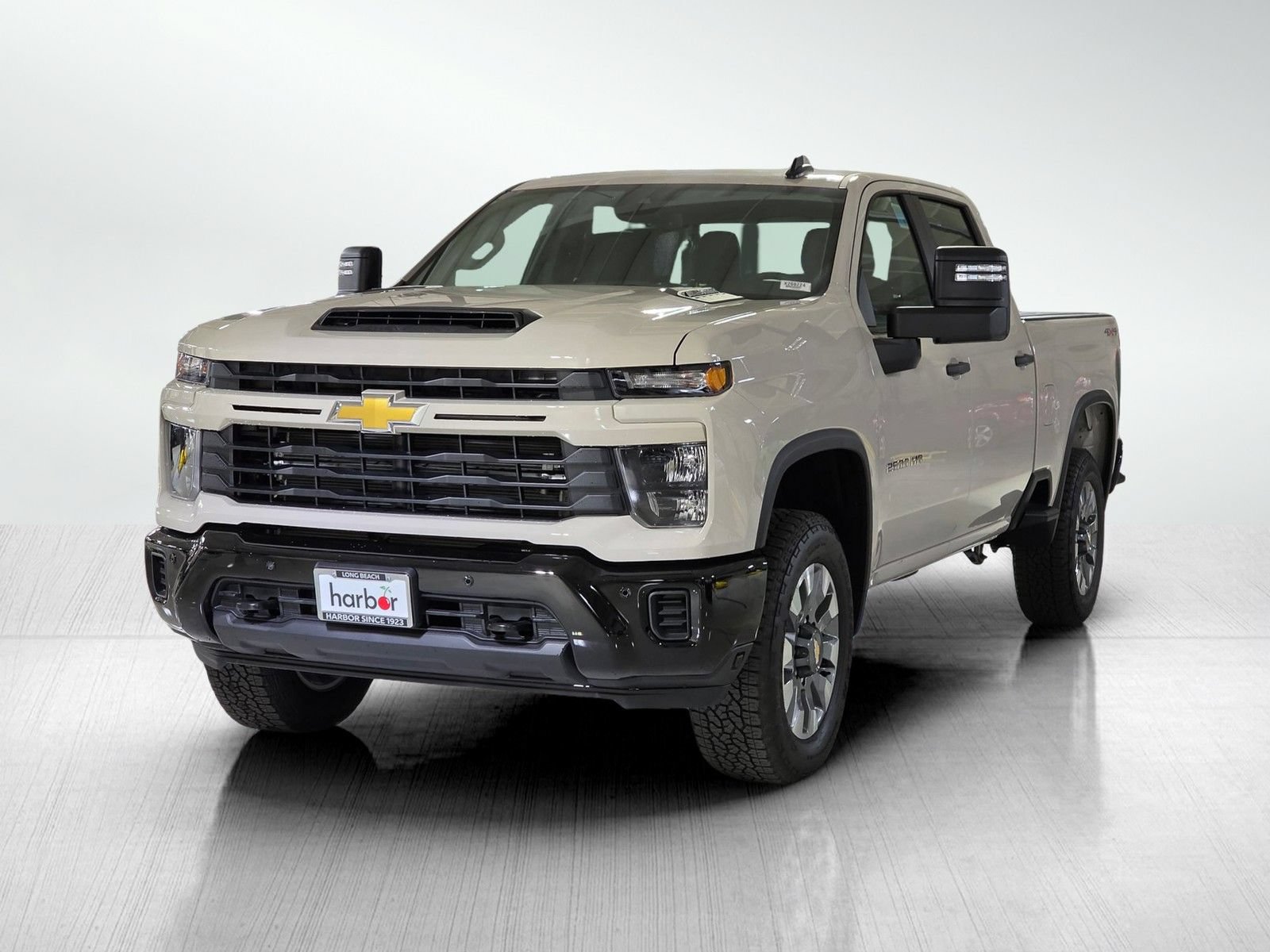 New 2026 Chevrolet Silverado 2500 Custom w/ Custom Value Package AWD/4WD image 3