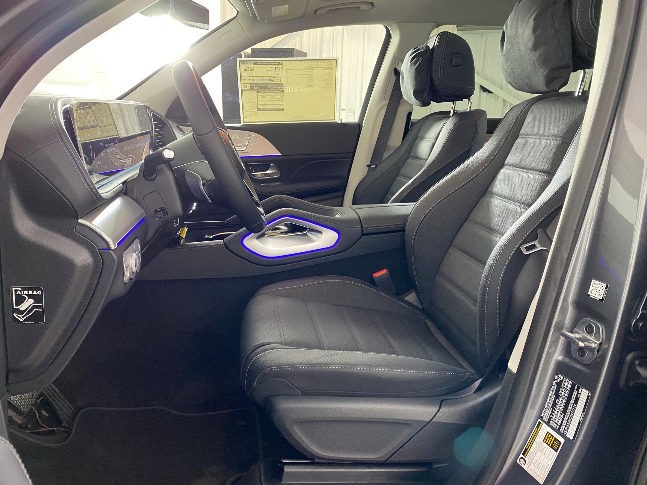 New 2025 Mercedes-Benz GLS 450 4MATIC image 4