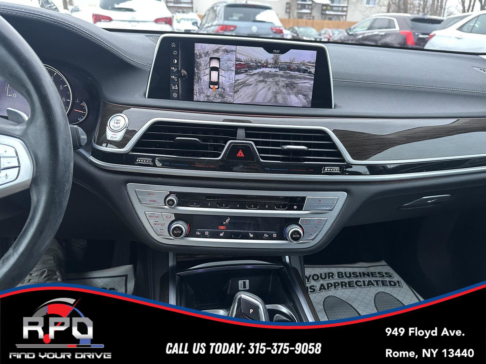 Used 2017 BMW 750i xDrive image 17