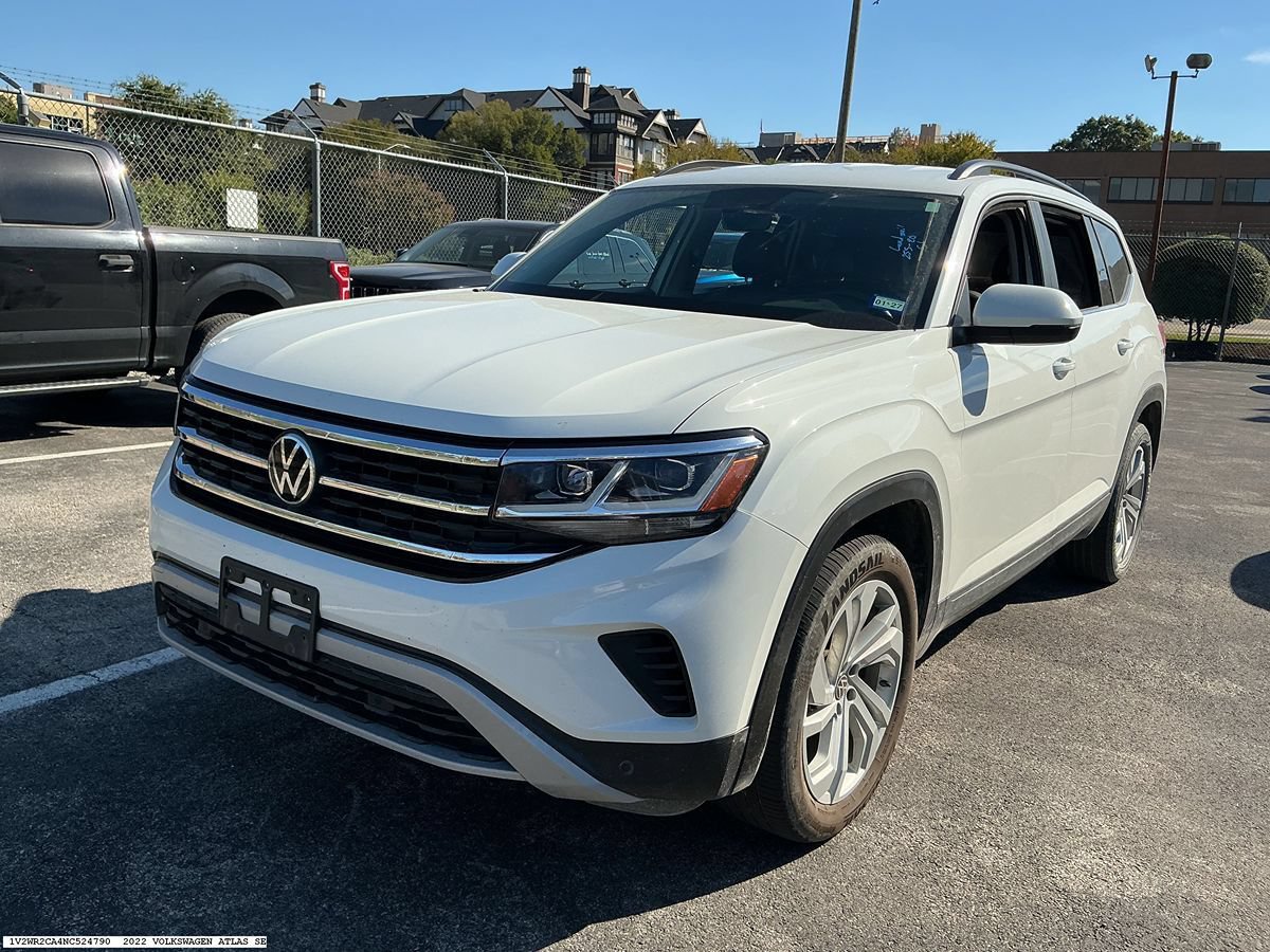 Used 2022 Volkswagen Atlas SE FWD image 3