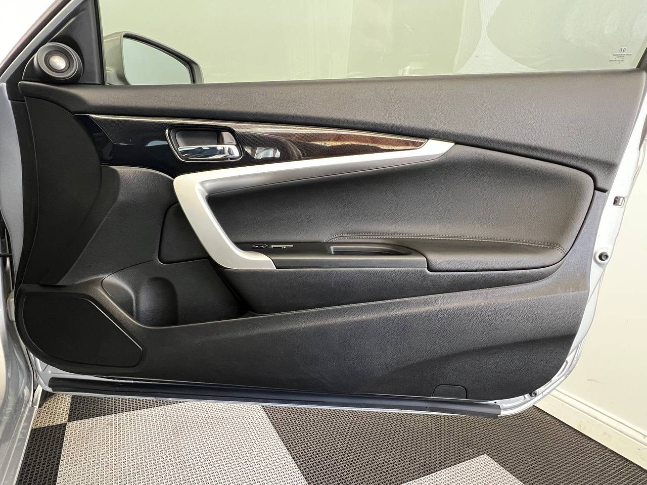 Used 2014 Honda Accord EX-L image 10