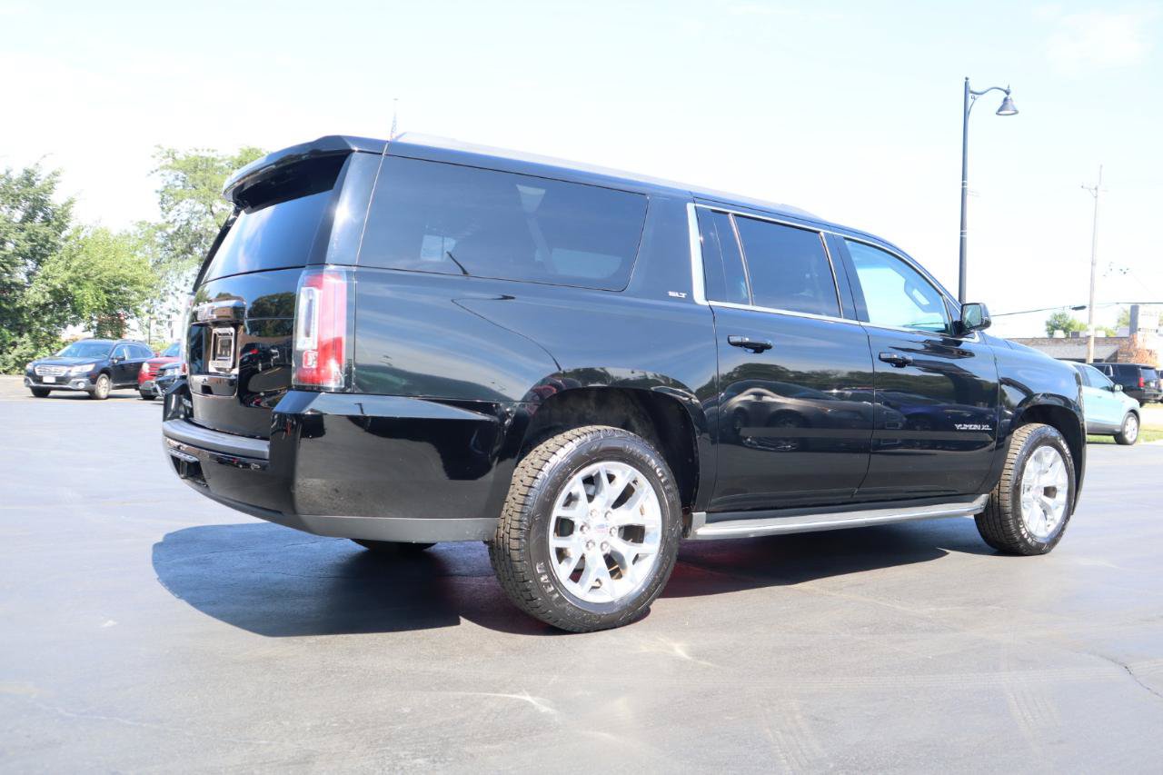 Used 2016 GMC Yukon XL SLT w/ Open Road Package AWD/4WD image 5