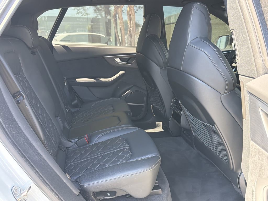 Used 2024 Audi SQ8 Premium Plus image 15