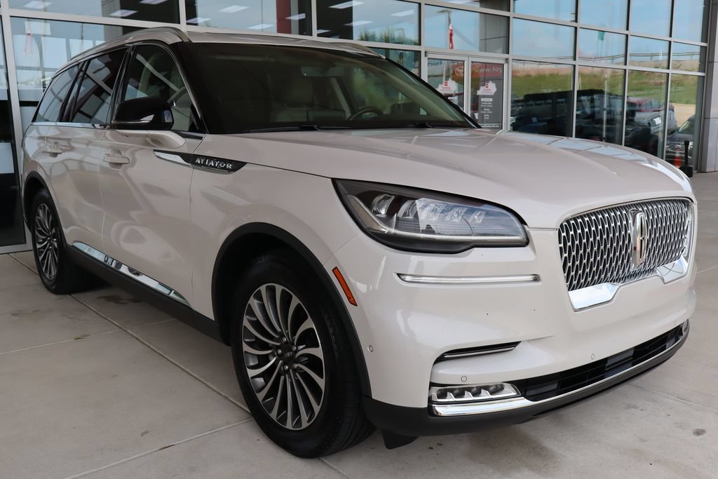 Used 2021 Lincoln Aviator Reserve w/ Equipment Group 201A RWD image 1