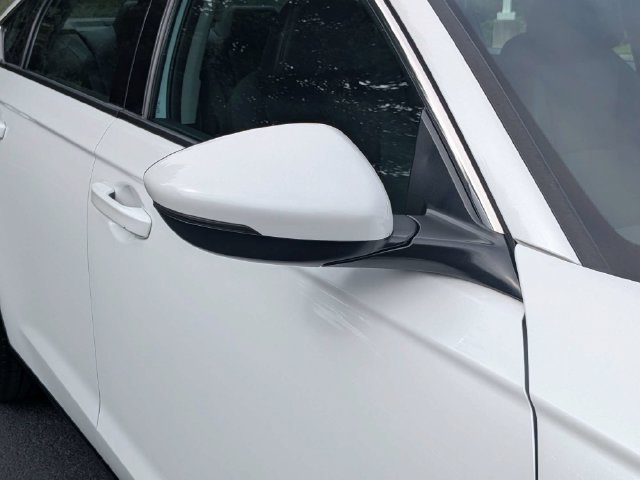 Used 2023 Honda Accord EX-L image 12